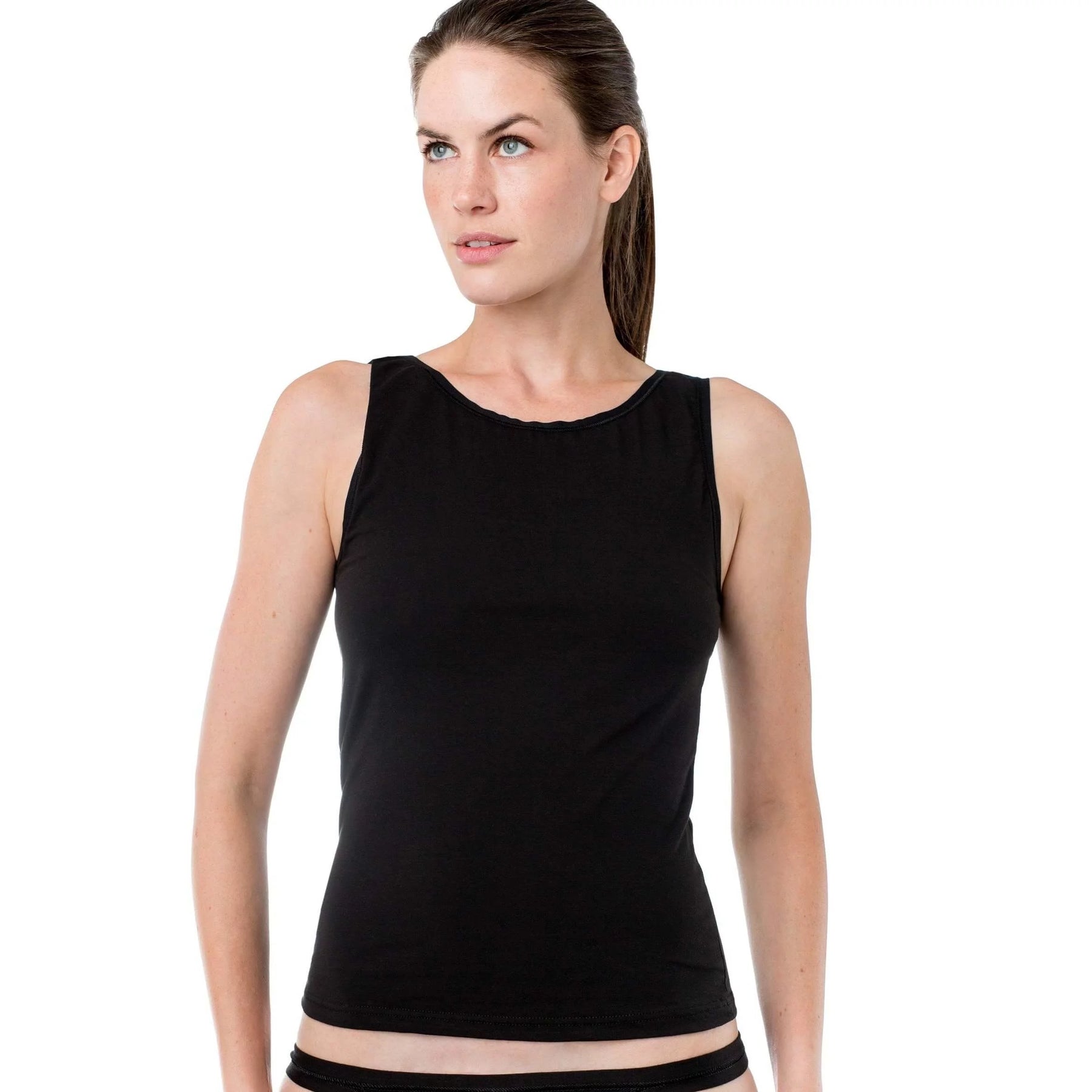 Elita Women's Metropolis Built-Up Camisole with Light Support, Black,  X-Large : : Clothing, Shoes & Accessories